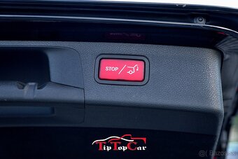 ⏩ Mercedes-Benz E trieda Kombi E300de 143kW 9G-TRONIC Night - 16