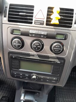 VW Touran 1.9TDi DSG - 16