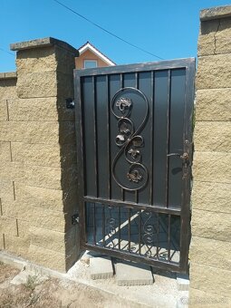 Zámočnictvo zváračské a zámočnicke práce kovovýroba - 16