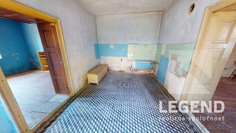 Chalupa Svodín, krásny pozemok 1317 m2, tichá ulička, ovocný - 16