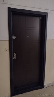 Vchodové bezpečnostné dvere - 16