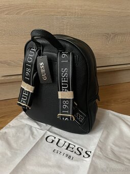 Guess Haidee ruksak - 16