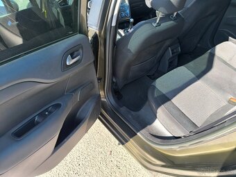 Citroen C4 1.6 hdi - 16