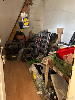 NA PREDAJ: Slnečný rodinný dom s veľkou záhradou v pokojnej - 16