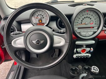 Mini Cooper Clubman - 16