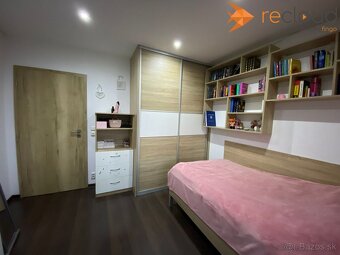 Krásny, svetlý 5-izbový bungalov v obci Viničné – na dlhodob - 16