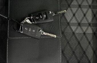 VW TIGUAN R-Line 1,5TSI DSG - 16