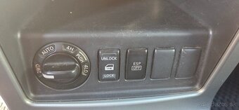Nissan Pathfinder 2.5 dCi 4x4 - 16