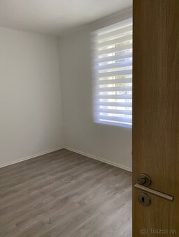 Na predaj 3 izbový rodinný dom s krásnym pozemkom - 16