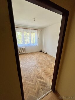 3 izbový byt centrum Handlovej - 16