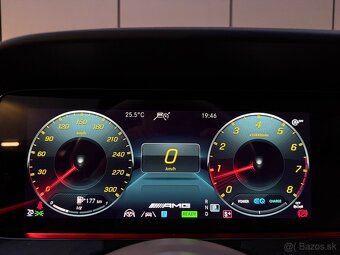 Mercedes AMG GT 43mHEV 4Matic+ mozna vymena - 16