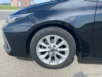 Toyota Corolla 1.5 benzin 92 kW - 16