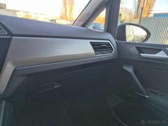 7-miestny Volkswagen Touran 2.0 TDI Comfortline DSG - 16