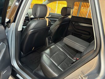 Audi A6 Avant 3.0 TDI quattro tiptronic - 16