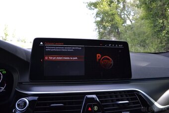 BMW rad 5 Touring 530d xDrive Mpaket LED+ 360 cam Webasto - 16