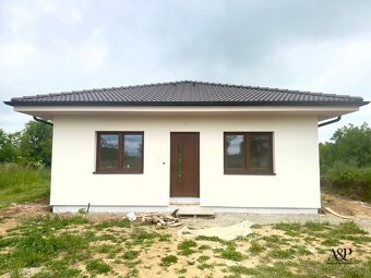 NOVOSTAVBA 4 IZB. RODINNÉHO DOMU, POZEMOK 807M2, HLBOKÉ, okr - 16
