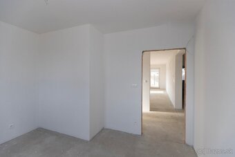 4-izbový rodinný dom - 16