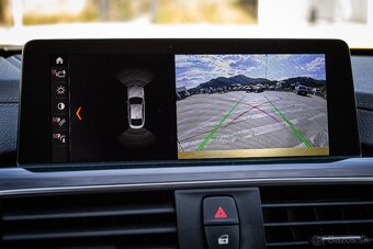 M440i xDrive M Performance, M výfuk, HUD, Harman Kardon - 16