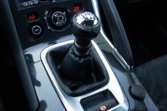 PEUGEOT 3008 1.6e THP 110kW 2009 - 16