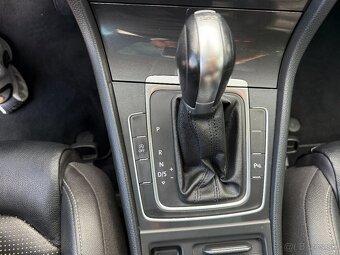 Volkswagen Golf Variant 1,4 TGi BMT Highline DSG7.110PS.Navy - 16