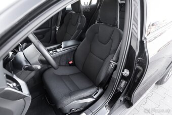 Volvo V60 Cross Country CC B4 145kW 4x4 DPH - 16