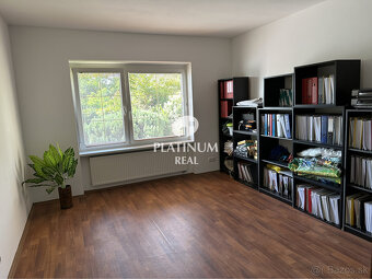 Rodinný dom v srdci Svätého Jura - 16