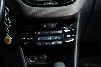 Peugeot 2008 1.2 60kW, manuál, 2013 - 16