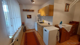 FINREA│Priestranný rodinný dom po čiastočnej rekonštrukcii - - 16