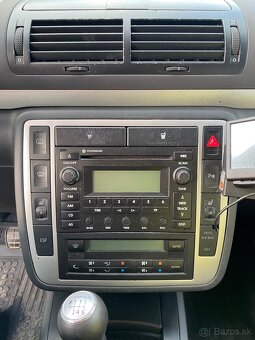 VW Sharan - 16