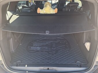 Predám Peugeot 5008 GT line - 16