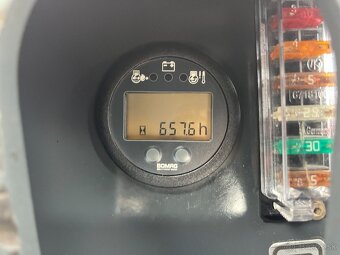 Vibračný valec jezkovy Bomag BMP 8500, Ammann Wacker Neuson - 16