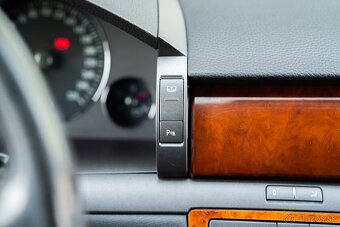 Volkswagen Phaeton 5.0 TDi V10 - 16