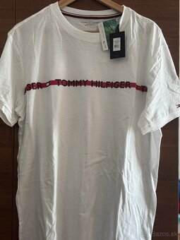 Trička Tommy Hilfiger - 16