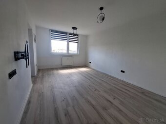 Na predaj krásny byt po novej, kompletnej rekonštrukcii - 16