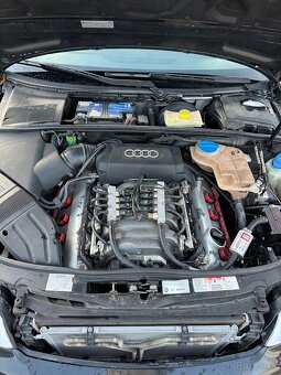 Audi S4 b6 Avant 4.2 V8 LPG – 2004 – čierna metalíza - 16