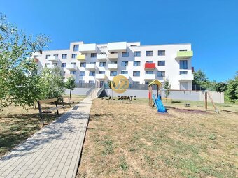 PRENÁJOM 2 IZB BYT S BALKÓNOM + PARKOVANIE, NOVOSTAVBA - 16