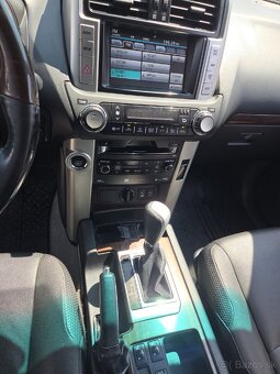 Toyota Land Cruiser 3.0I D-4D Premium A/T REZERVOVANE - 16
