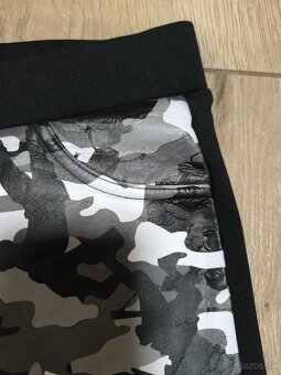 Nohavice/Rifle mix - 16