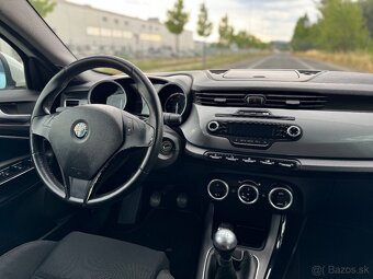 Alfa Romeo Giulietta 1.6 multijet Nová  STK - 16