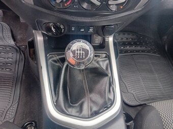 Nissan Navara DoubleCab 2,3 dCi - 16
