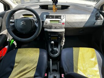 Citroën C4 1.6i 16V - 16