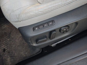 Skoda OCTAVIE 2.0TDI BEZ DPF,  NOVE VSTREKY, Laurin&Klement - 16