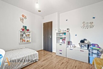 ALL INCLUSIVE | NA PREDAJ 4-IZBOVÝ RODINNÝ DOM V TOMÁŠIKOVE - 16