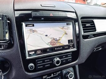 Volkswagen Touareg II 3.0 V6 TDI BlueMotion - 16
