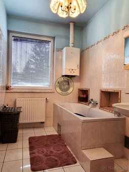 PREDAJ rodinný dom s tenisovým kurtom Levél - 16