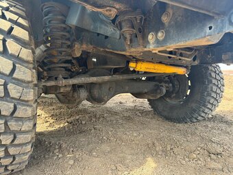 Toyota Land Cruiser 80 - 16