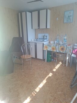 Záhradná chatka so záhradkou Nová Dubnica 200 m2 - 16