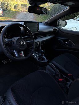 TOYOTA GR YARIS - 16