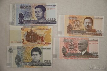 Unc bankovky č.18 - 16