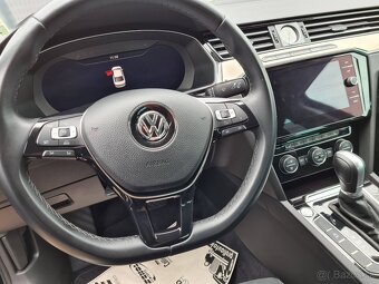 Volkswagen Passat B8 Highline Sedan 2018 2.0 TDI DSG7 - 16